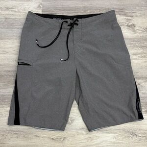 O'Neill Gray & Black Superfreak Men's Board Shorts Size 32